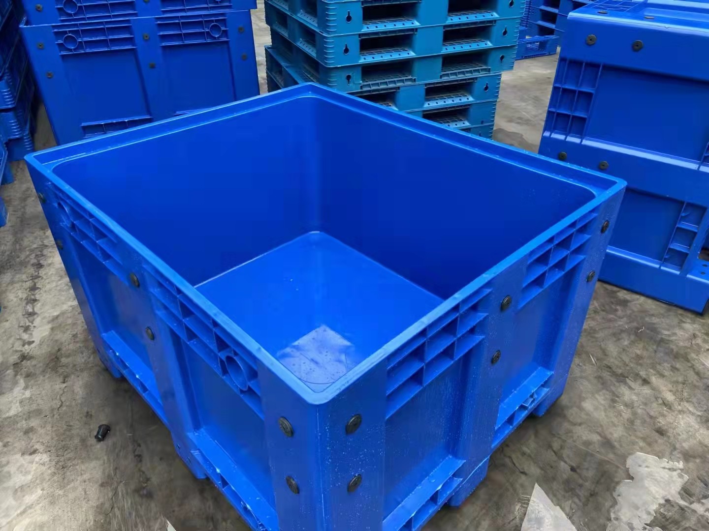 塑料卡板箱